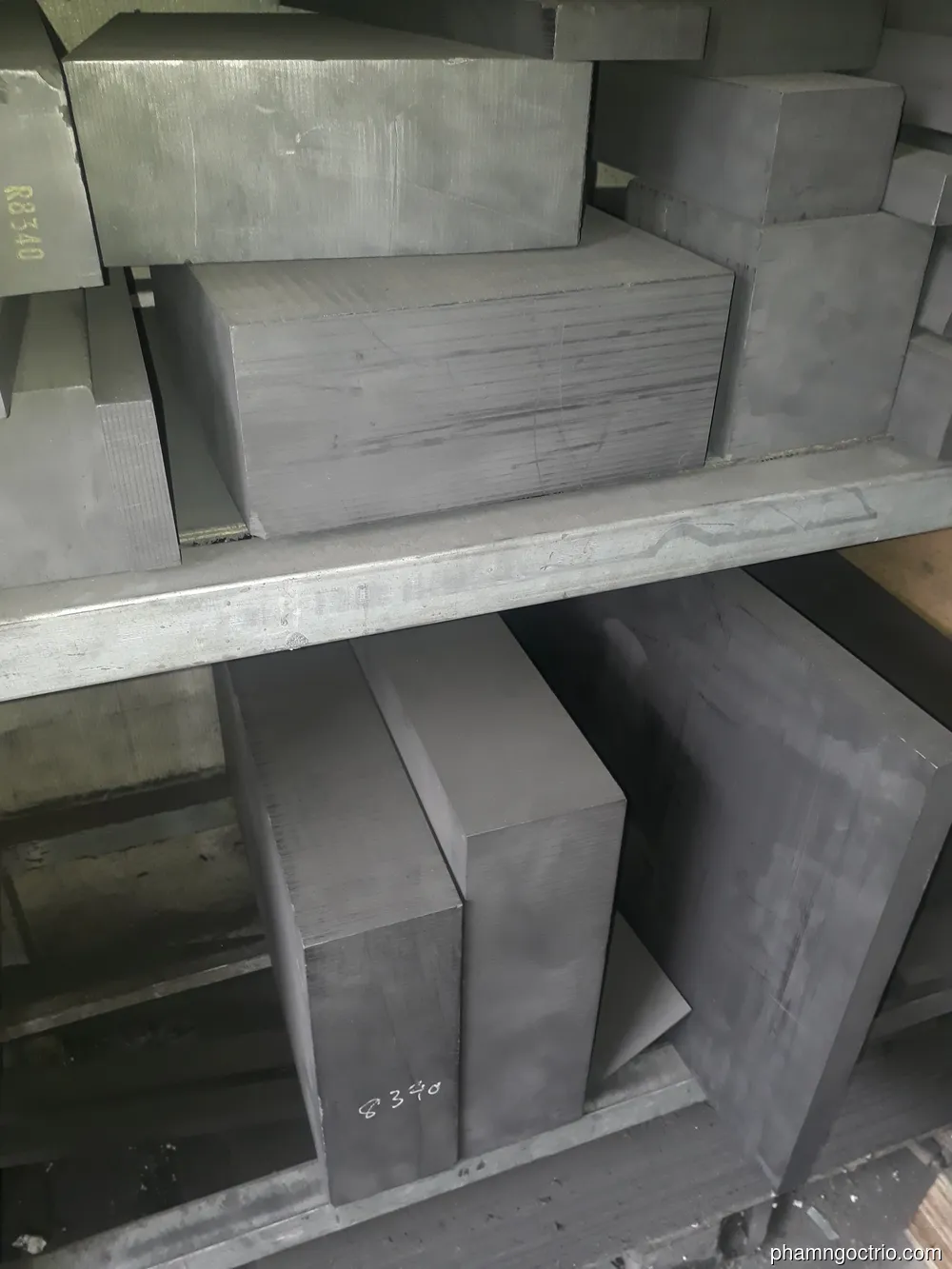 Điện cực than chì, điện cực EDM, Graphite khuân mẫu, điện cực xung