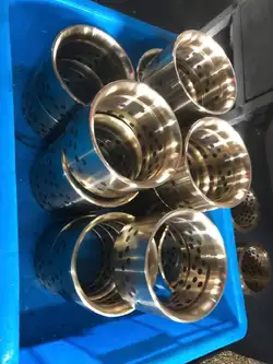 Chuyên gia  tư vấn, cung cấp các loại bạc tự bôi trơn, bạc đồng tiết dầu